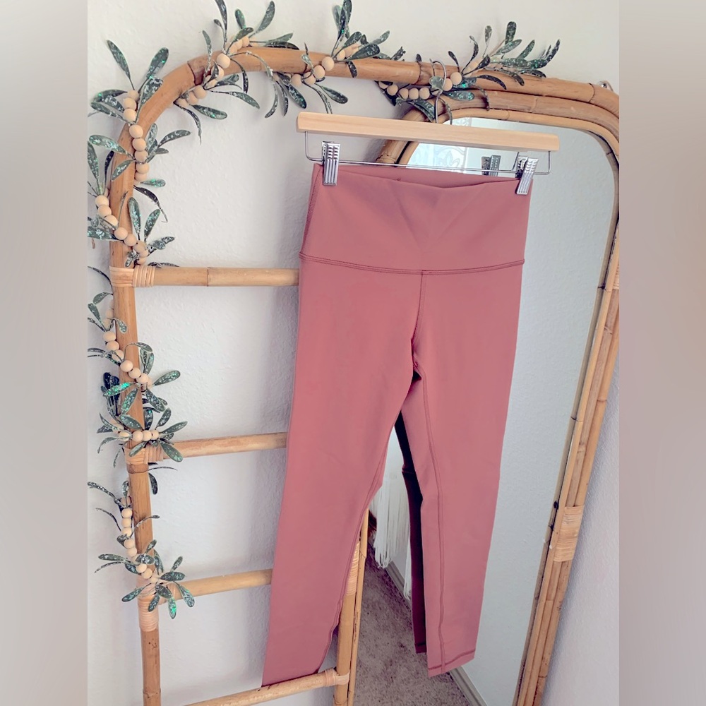 Victoria’s Secret leggings
